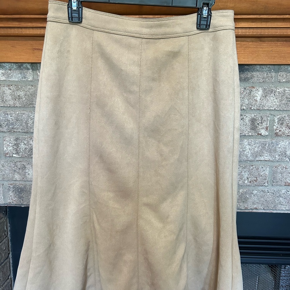 Elie Tahari Tan A-Line Skirt